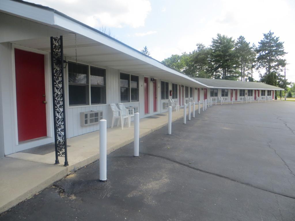Day'S End Motel Plainville Exterior foto